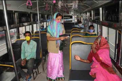  Tsrtc Offers Lifetime Bus Travel Free Of Charge For Two Girls Who Are Born Onboard-TeluguStop.com