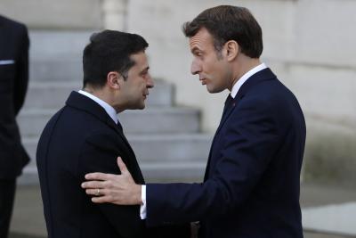  French And Ukrainian Presidents Talk Security Issues-TeluguStop.com