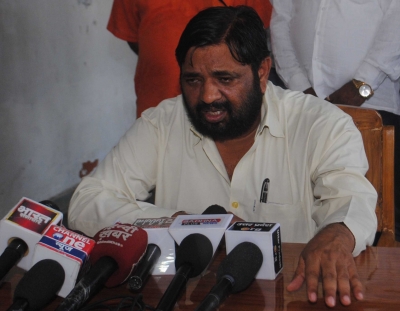  Union Minister Calls For The Elimination Of Caste-based Surnames-TeluguStop.com
