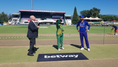  1st Odi: South Africa Win Toss, Opt To Bat Against India #africa #india-TeluguStop.com