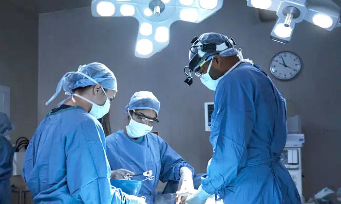  30 Years Woman Recovers After Two Kidneys Failure Due To Snake Bite In Pune Deta-TeluguStop.com