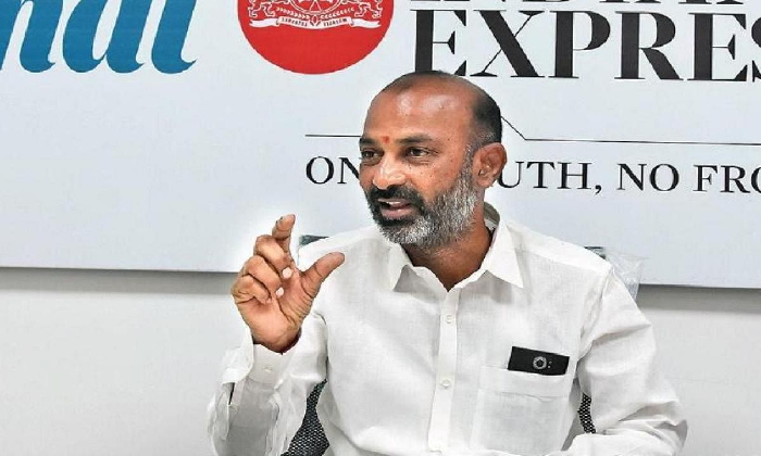  Bandi Sanjay Comments On The New Education Policy!-TeluguStop.com