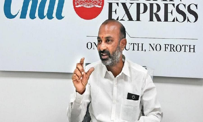  Bandi Sanjay Establishes Joining And Co-ordination Committee!-TeluguStop.com