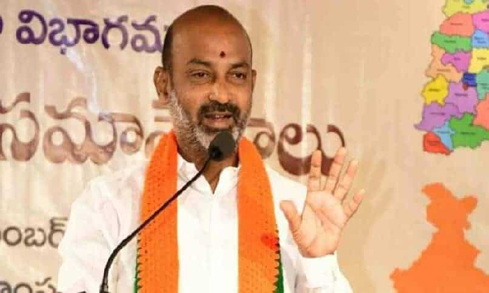  Dissent In Bjp In Bandi Sanjay’s Own District Karimnagar!-TeluguStop.com