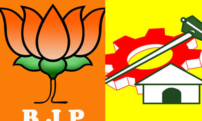  Who Benefits From Rrr Resignation Tdp And Bjp Mp Raghu Rama Krishna Raju,  Tdp,-TeluguStop.com