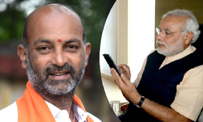  Telangana: Pm Modi Phoned Bandi Sanjay!-TeluguStop.com