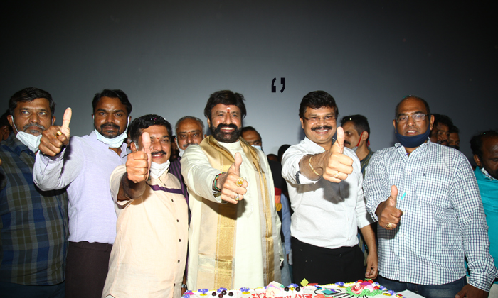  We Dedicate This Overwhelming Success To Ntr - Director Boyapati Sreenu At The C-TeluguStop.com