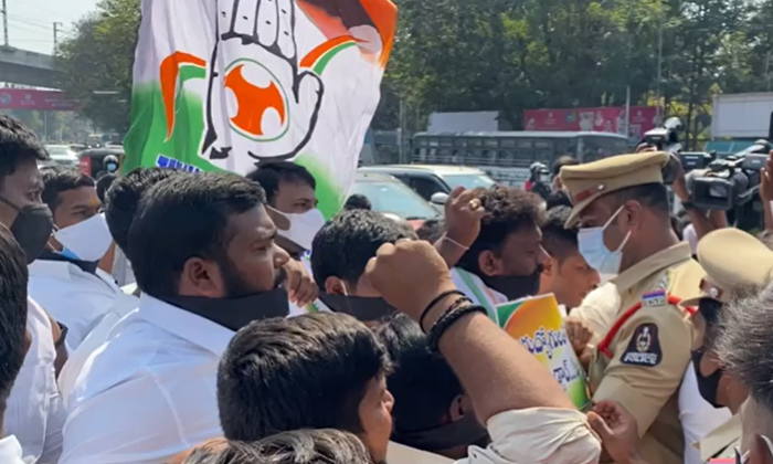  Youth Congress Leaders Arrested At Assembly, Youth Congress Leader Shivasena Red-TeluguStop.com