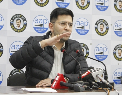  Aap Hails Probe Into Illegal Sand Mining Allegations By Punjab Cm #hails #sand-TeluguStop.com