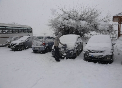  After Weeklong Rain/snow, Weather Improves In J&k, Ladakh #weeklong #rainsno-TeluguStop.com