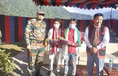  Arunachal Youth Who Was Handed Over To Indian Army By Chinese Pla Returns Home #-TeluguStop.com