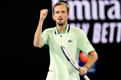  Australian Open: Medvedev Soars Into Final After Beating Tsitsipas, Sets Nadal S-TeluguStop.com
