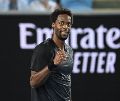  Australian Open: Monfils Continues Dream Run, Medvedev Overcomes Kyrgios #austra-TeluguStop.com