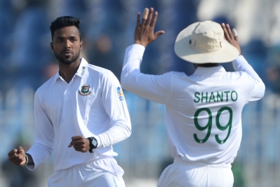  Bangladesh Eye Test Win As Ebadot Hossain Runs Through New Zealand Top Order-TeluguStop.com