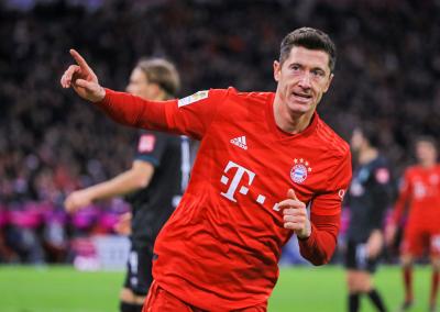  Bayern Striker Lewandowski Awarded Best Fifa Men’s Player Of Year 2021 #ba-TeluguStop.com