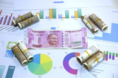  Budget Watch: Centre Expected To Lower Deficit Target For Fy23 (ians Special) #b-TeluguStop.com