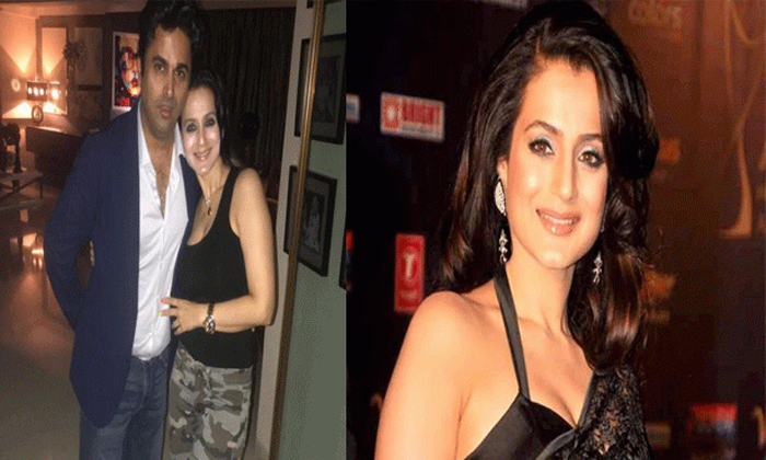 Telugu Ahmed Patel, Amisha Patel, Amishapatel, Bollywood, Congress, Congress Son