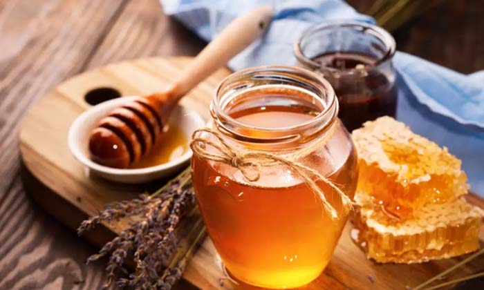  Amazing Benefits Of Applying Honey On Navel ,  Honey On Navel, Honey, Navel, Ben-TeluguStop.com