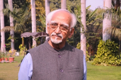  Hamid Ansari Attends Iamc Event Which Had Tried To Get India Blacklisted #republ-TeluguStop.com