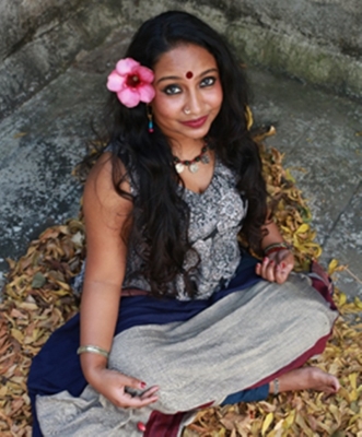 I Write And Draw For My Own Solace: Sharanya Manivannan #write #solace I Write And Draw For My Own Solace: Sharanya Manivannan #write #solace-TeluguStop.com