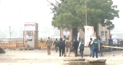  Ied Found In Delhi’s Ghazipur Market, Controlled Explosion Carried Out #de-TeluguStop.com