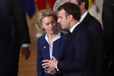 Macron Meets Von Der Leyen As France Kicks Off Eu Council Presidency-TeluguStop.com