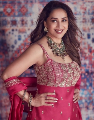  Madhuri’s Debut Netflix Series ‘the Fame Game’ To Release On F-TeluguStop.com