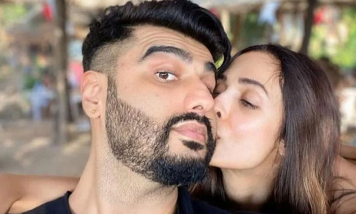  Malaika Arora Shares Note Normalizing Finding Love 40s Malaika Arora, Arjun Kapo-TeluguStop.com