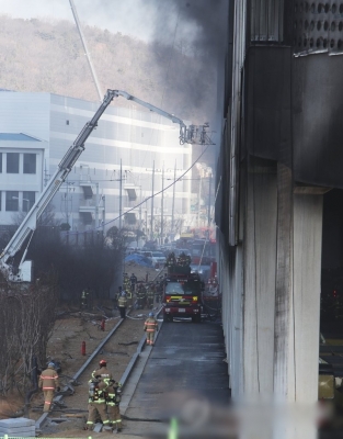  One Killed In Hungarian Hospital Fire #hungarian #jan-TeluguStop.com