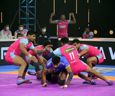  Pkl 8: Jaipur Pink Panthers Hold Tamil Thalaivas #jaipur #panthers-TeluguStop.com