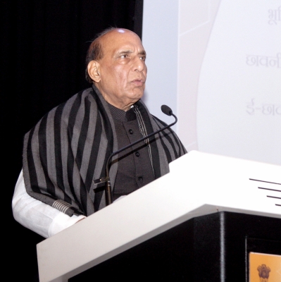  Rajnath Singh Tests Positive For Covid #covid19 #rajnath-TeluguStop.com