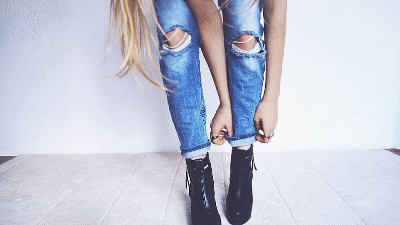  Wonder If You Know How The Ripped Jeans Fashion Started , Fashion , Trend , Ripp-TeluguStop.com