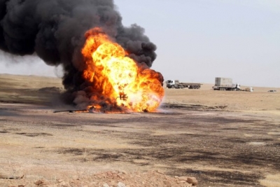  Roadside Bomb Blast Kills 4 Soldiers In Iraq #bomb #soldiers-TeluguStop.com