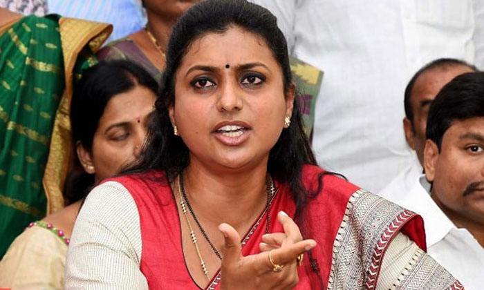  Roja Sensatational Comments On Chiru Jagan Meeting Chiranjeevi,  Jagan,  Tollywo-TeluguStop.com