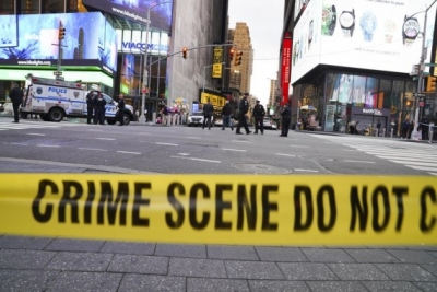  Row House Explosion In New York City Leaves 1 Dead, 8 Injured #york #jan-TeluguStop.com