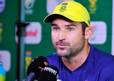  Sa V Ind: We Are Very Much Aware Of That, Says Elgar On Lack Of Centuries-TeluguStop.com