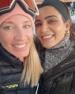  Samantha: Fell A 100 Times But Got Up Each Time #samantha #fell-TeluguStop.com