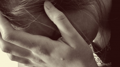  Sexual Assault Case On Headmaster For Kissing Girl Student In K’taka Schoo-TeluguStop.com