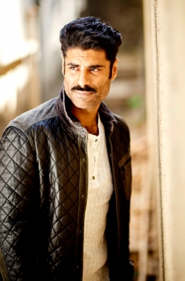  Sikandar Kher Starts Prepping For His Next Film Based On Surrogacy-TeluguStop.com