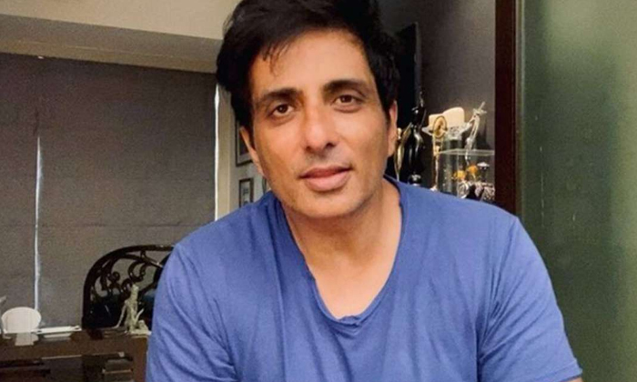  Sonu Sood Twitter Account Touched 11 Million Mark, Sonu Sood, Twitter Account,11-TeluguStop.com