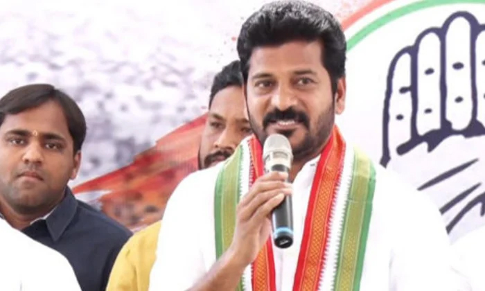  Tpcc Revanth Reddy Interested To Join Young Leaders To Palamuru Politics Details-TeluguStop.com