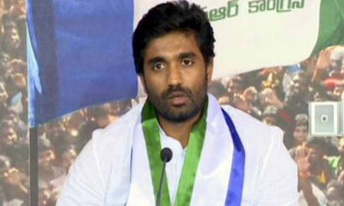  Mp Who Made Such Comments Once Again Netizens Who Are Commanding-TeluguStop.com