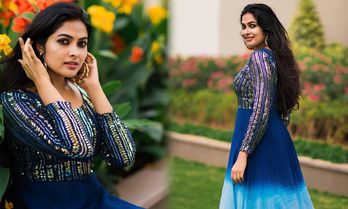 Actress Divi Vadthya Looks Beautiful In This Pictures-telugu Actress Photos Actress Divi Vadthya Looks Beautiful In This High Resolution Photo