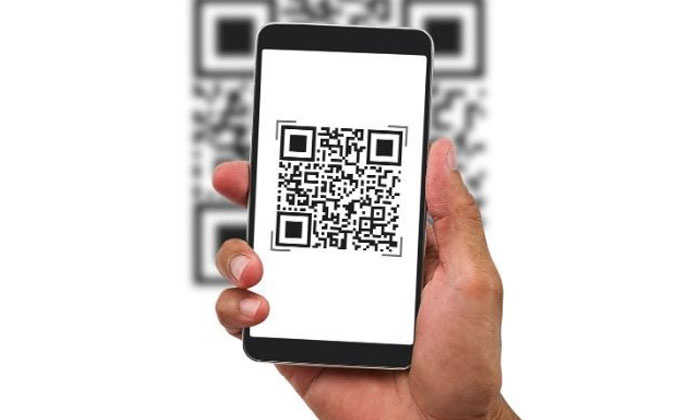  Do You Scan The Qr Code And Make Payments People Sale Payments, Qr Code , Scan ,-TeluguStop.com