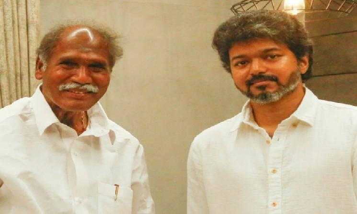  Thalapathy Vijay: Hero Vijay Meets Puducherry Cm!-TeluguStop.com