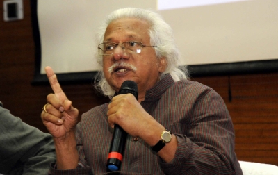  Adoor Gopalakrishnan Hands Over His Ancestral Land To Govt #adoor #gopalakrishna-TeluguStop.com