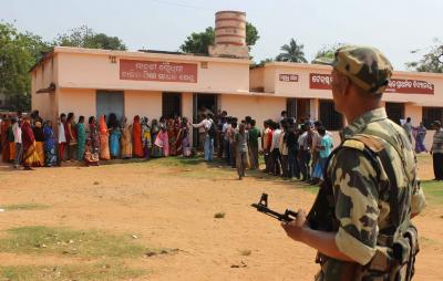  Amid Stray Violence, Third Phase Rural Poll In Odisha Sees 71% Voting-TeluguStop.com