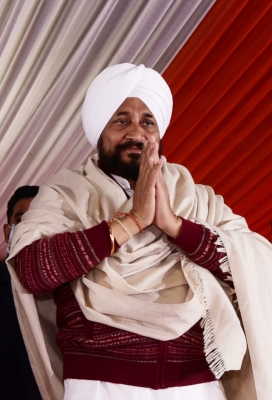  Channi’s Chopper Not Allowed To Take Off Due To Pm’s Visit #channis-TeluguStop.com