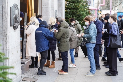 Covid-19 Cases Exceed 14mn In Germany Covid-19 Cases Exceed 14mn In Germany-TeluguStop.com