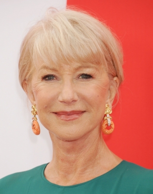 Helen Mirren Was 'utterly Useless' When She Began Her Career Helen Mirren Was 'utterly Useless' When She Began Her Career-TeluguStop.com